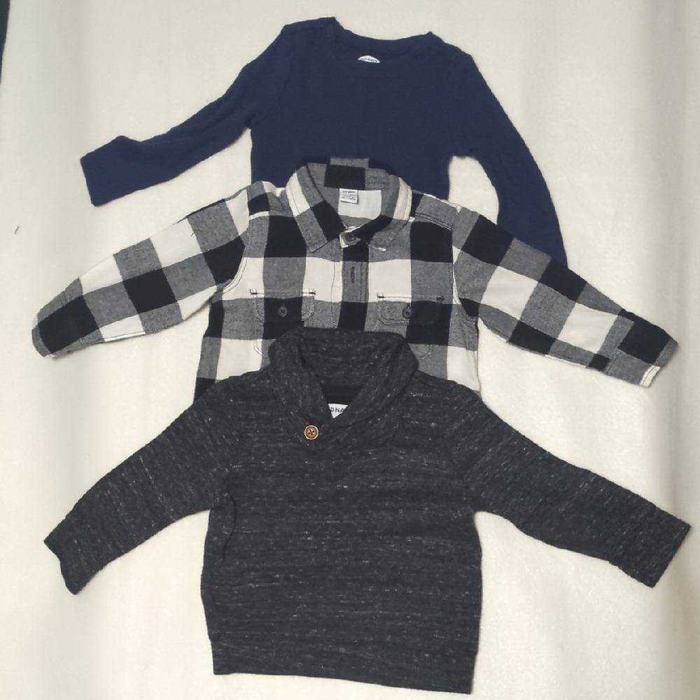 Old Navy Navy, Black, and Gray Long Sleeve Shirt Set
